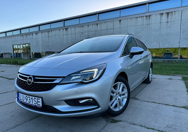 Opel Astra cena 38900 przebieg: 207000, rok produkcji 2019 z Lublin małe 254